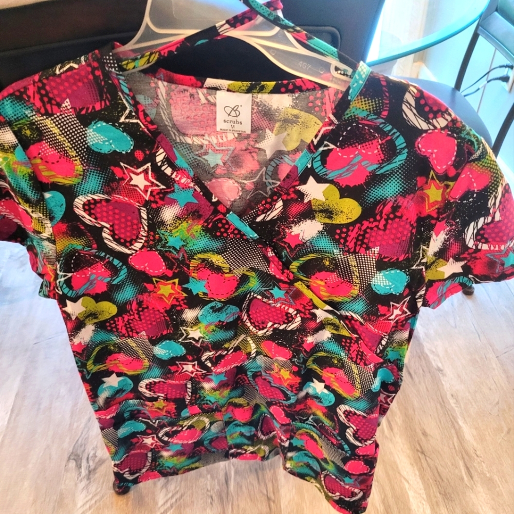 NEW Scrub top. I have many more. Bundle and save.
